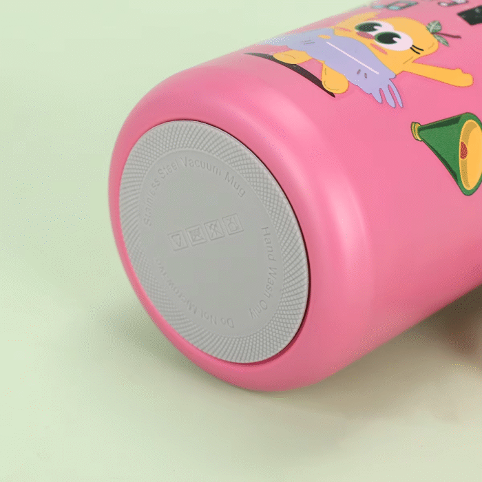 Stainless steel thermos cup with water cup