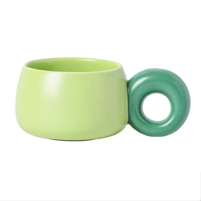 Ceramic cream coffee cup