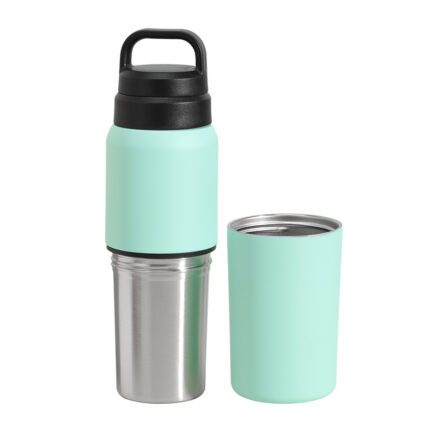 Isolierte Wasserflasche